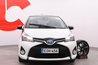 Toyota Yaris vaihtoauto
