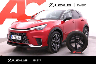 Lexus LBX vaihtoauto