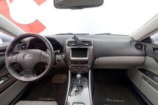 Lexus IS vaihtoauto