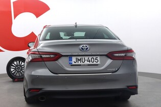 Toyota Camry vaihtoauto