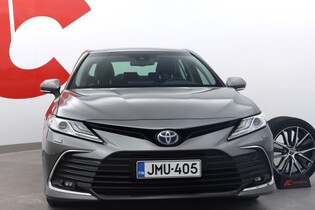 Toyota Camry vaihtoauto