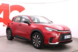 Lexus LBX vaihtoauto