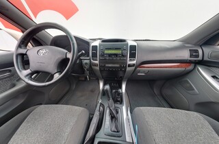 Toyota Land Cruiser vaihtoauto