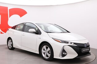 Toyota Prius Plug-in vaihtoauto