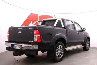 Toyota Hilux vaihtoauto