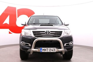Toyota Hilux vaihtoauto