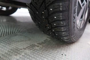 Toyota bZ4X vaihtoauto