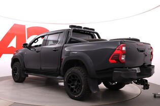 Toyota Hilux vaihtoauto