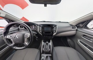 Mitsubishi L200 vaihtoauto