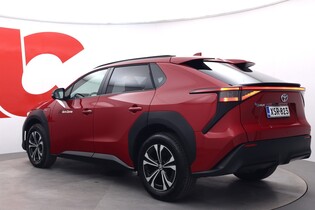 Toyota bZ4X vaihtoauto