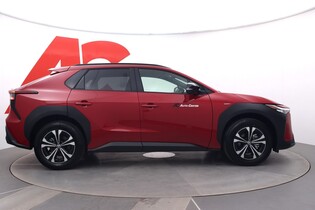 Toyota bZ4X vaihtoauto