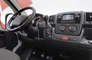 Peugeot Boxer vaihtoauto