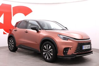 Lexus LBX vaihtoauto