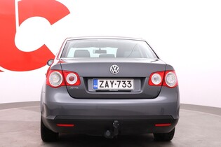 Volkswagen Jetta vaihtoauto