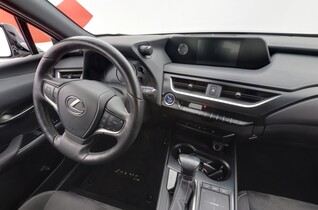 Lexus UX vaihtoauto