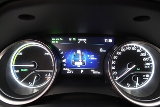 Toyota Camry vaihtoauto