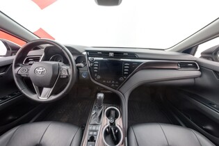 Toyota Camry vaihtoauto