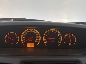 Nissan Primera vaihtoauto