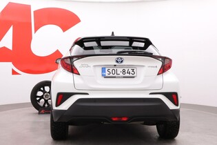 Toyota C-HR vaihtoauto