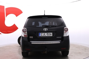 Toyota Verso vaihtoauto