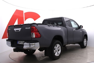Toyota Hilux vaihtoauto