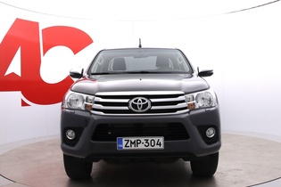 Toyota Hilux vaihtoauto