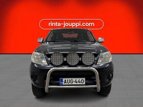 Toyota Hilux vaihtoauto