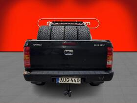 Toyota Hilux vaihtoauto