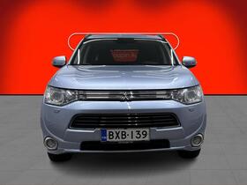 Mitsubishi Outlander PHEV vaihtoauto