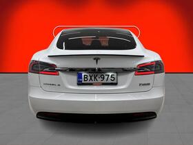 Tesla Model S vaihtoauto