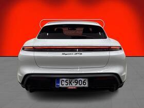 Porsche Taycan vaihtoauto