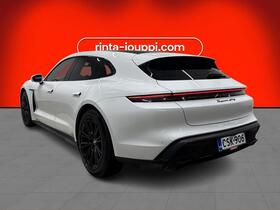 Porsche Taycan vaihtoauto