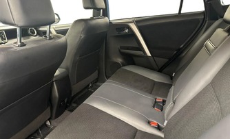 Toyota RAV4 vaihtoauto