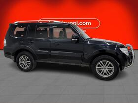 Mitsubishi Pajero vaihtoauto