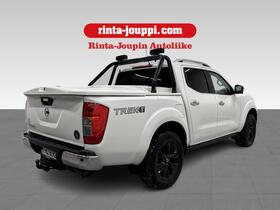 Nissan Navara vaihtoauto