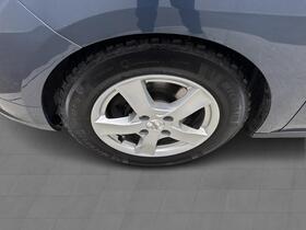 Ford Transit Courier vaihtoauto