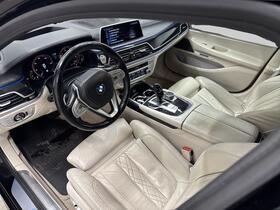 BMW 730 vaihtoauto