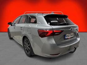 Toyota Avensis vaihtoauto