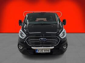 Ford Tourneo Custom vaihtoauto