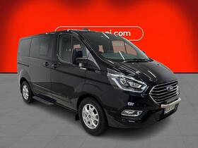 Ford Tourneo Custom vaihtoauto
