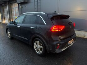 Kia Niro plug-in vaihtoauto