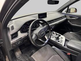 Audi Q7 vaihtoauto