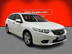 Honda Accord vaihtoauto
