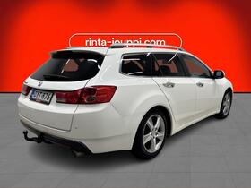 Honda Accord vaihtoauto