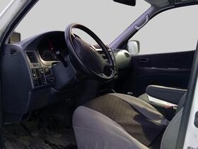 Toyota Hiace vaihtoauto