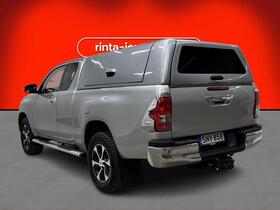 Toyota Hilux vaihtoauto