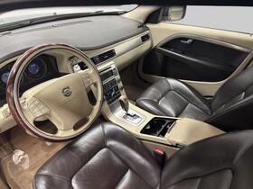 Volvo XC70 vaihtoauto