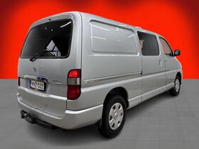 Toyota Hiace vaihtoauto