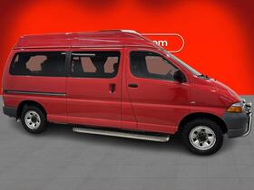 Toyota Hiace vaihtoauto