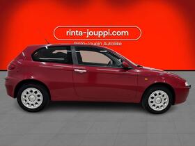 Alfa Romeo 147 vaihtoauto